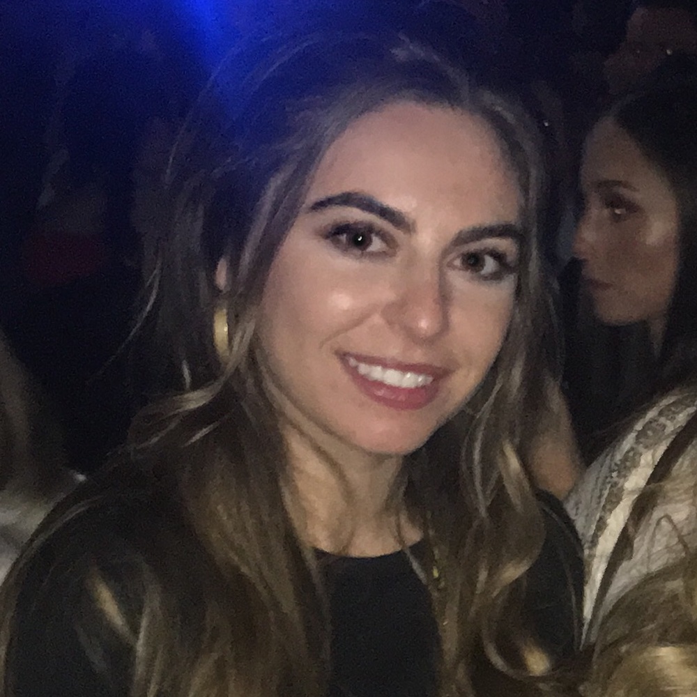 Meet your Posher, Alexis